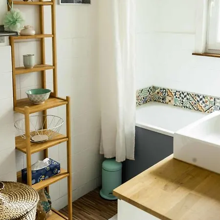 Bright 87m With 3 Large Bay Windows Apartment Lille
